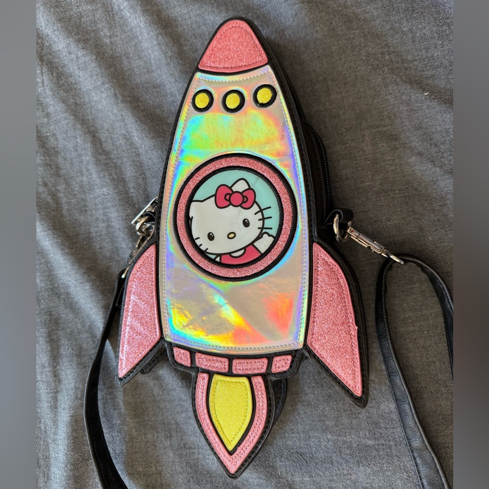 Lougefly Hello Kitty rocket ship crossbody bag